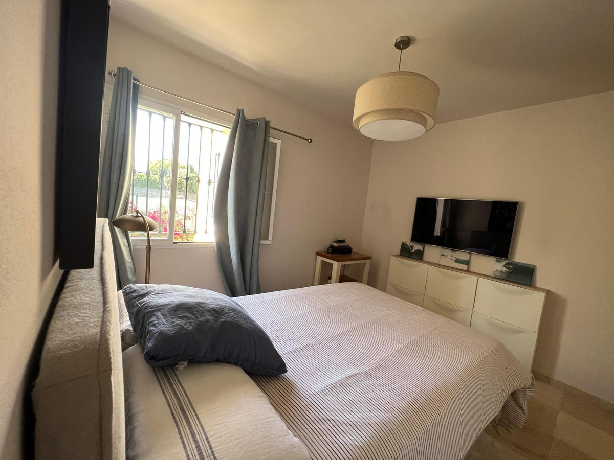 Appartement te koop in Guadalmina Alta | 2 slaapkamers H5117656