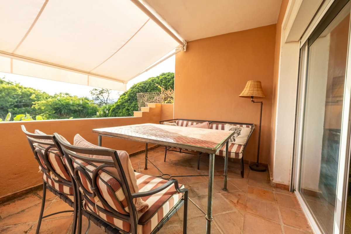 Appartement te koop in Guadalmina Alta | 3 slaapkamers H5131471