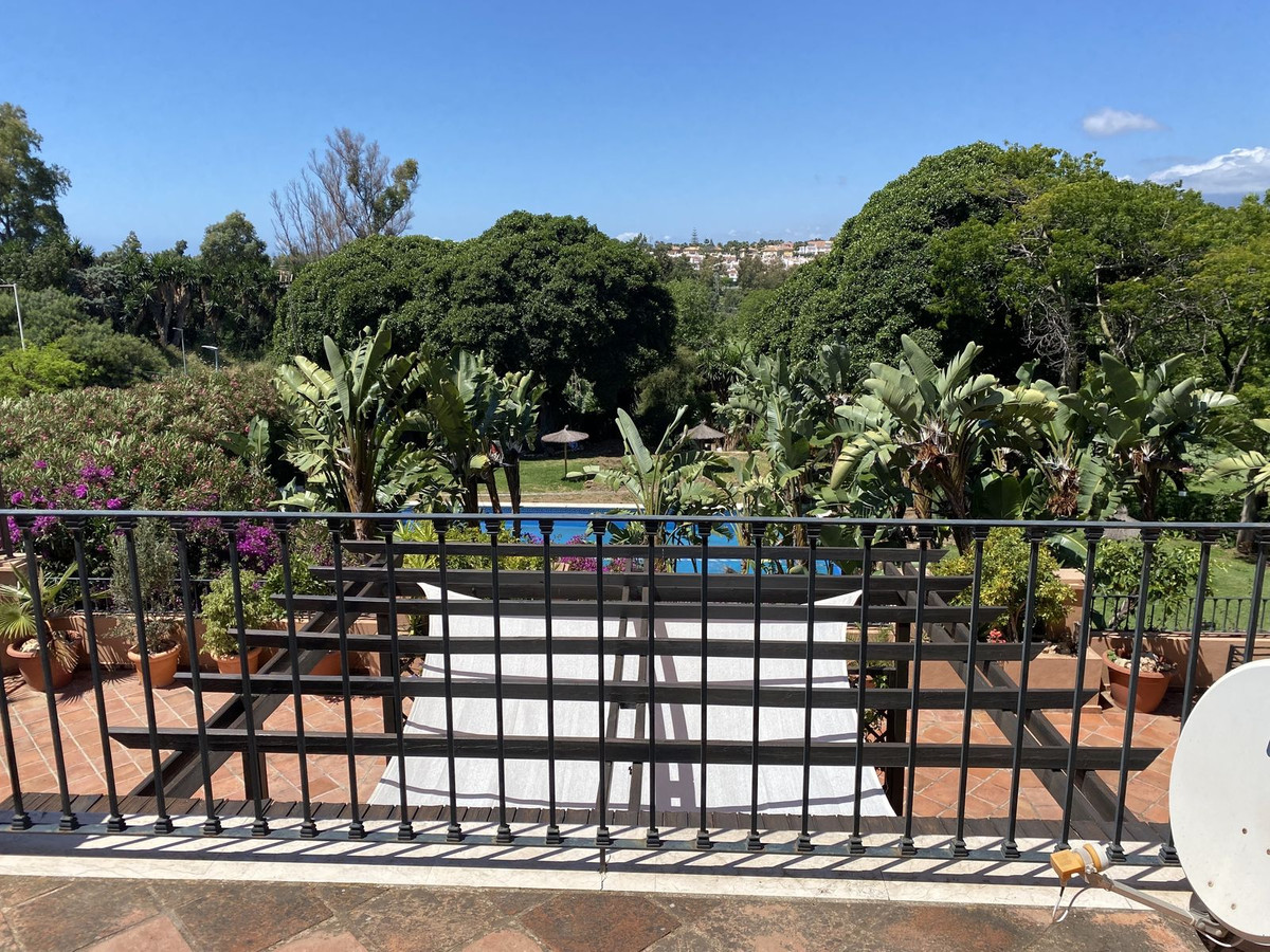 Appartement te koop in Guadalmina Alta | 3 slaapkamers H5131471