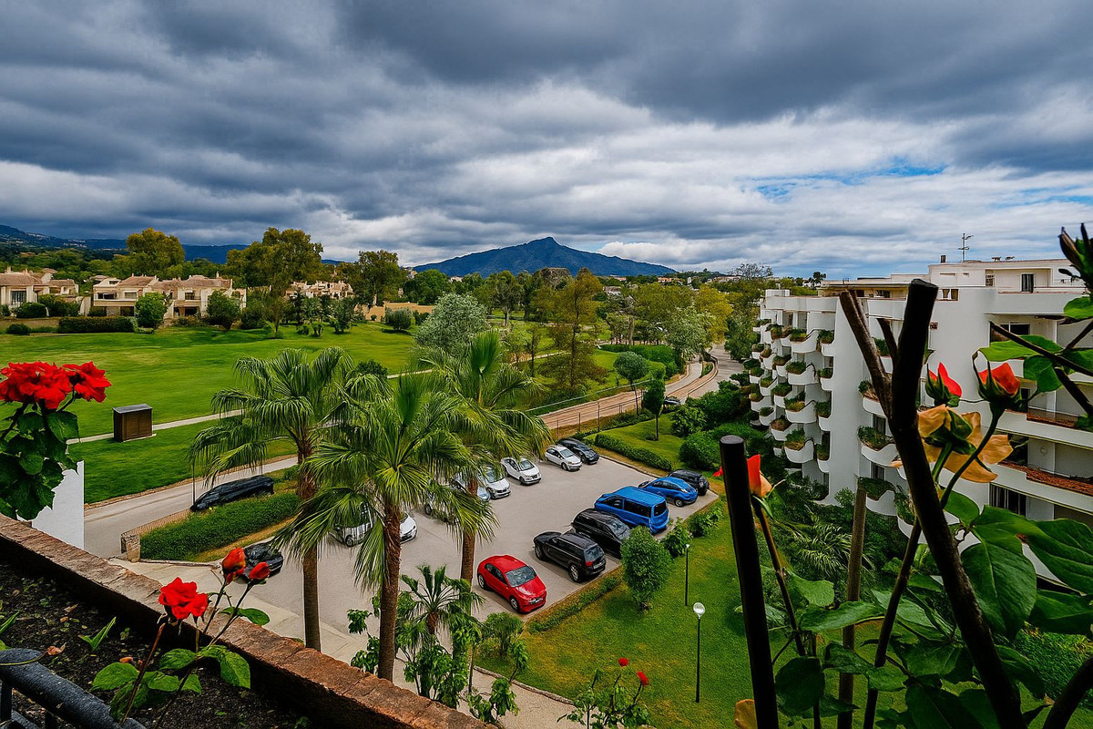 Appartement te koop in Guadalmina Alta | 3 slaapkamers H5153251