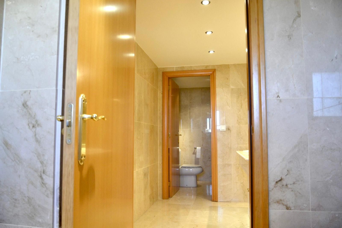 Property main view 60