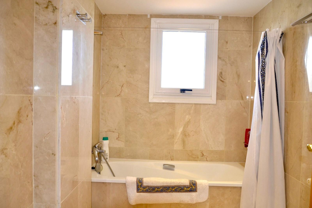 Property main view 64