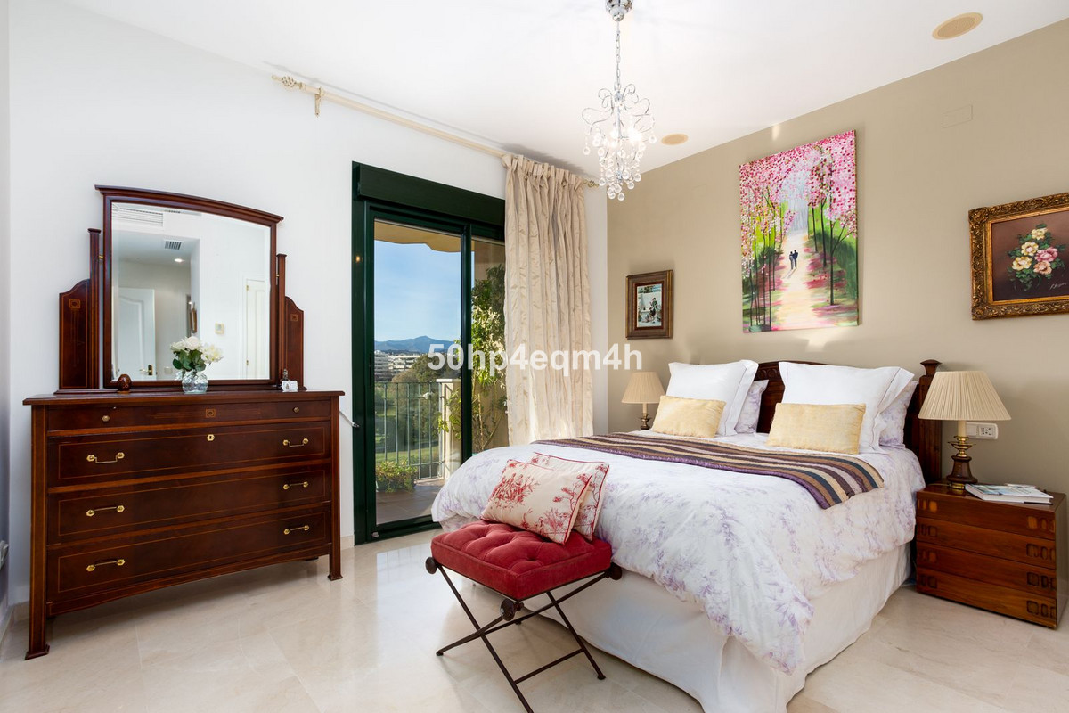 Appartement te koop in Guadalmina Alta | 2 slaapkamers H5251183