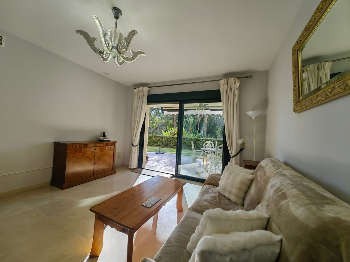 Appartement te koop in Guadalmina Alta | 3 slaapkamers H5258335