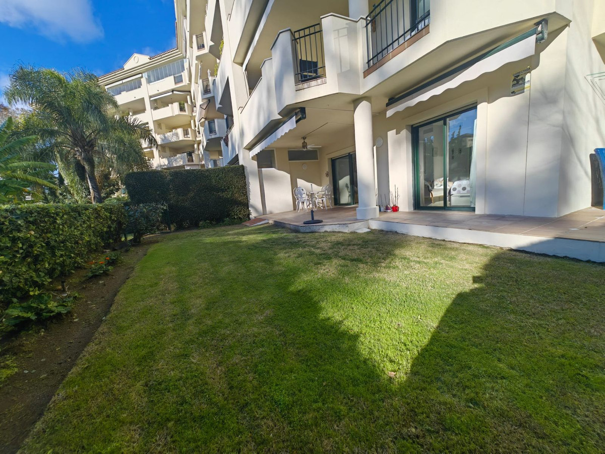 Appartement te koop in Guadalmina Alta | 3 slaapkamers H5258335