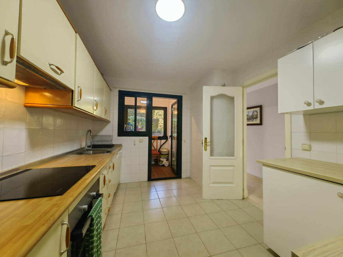 Appartement te koop in Guadalmina Alta | 3 slaapkamers H5258335