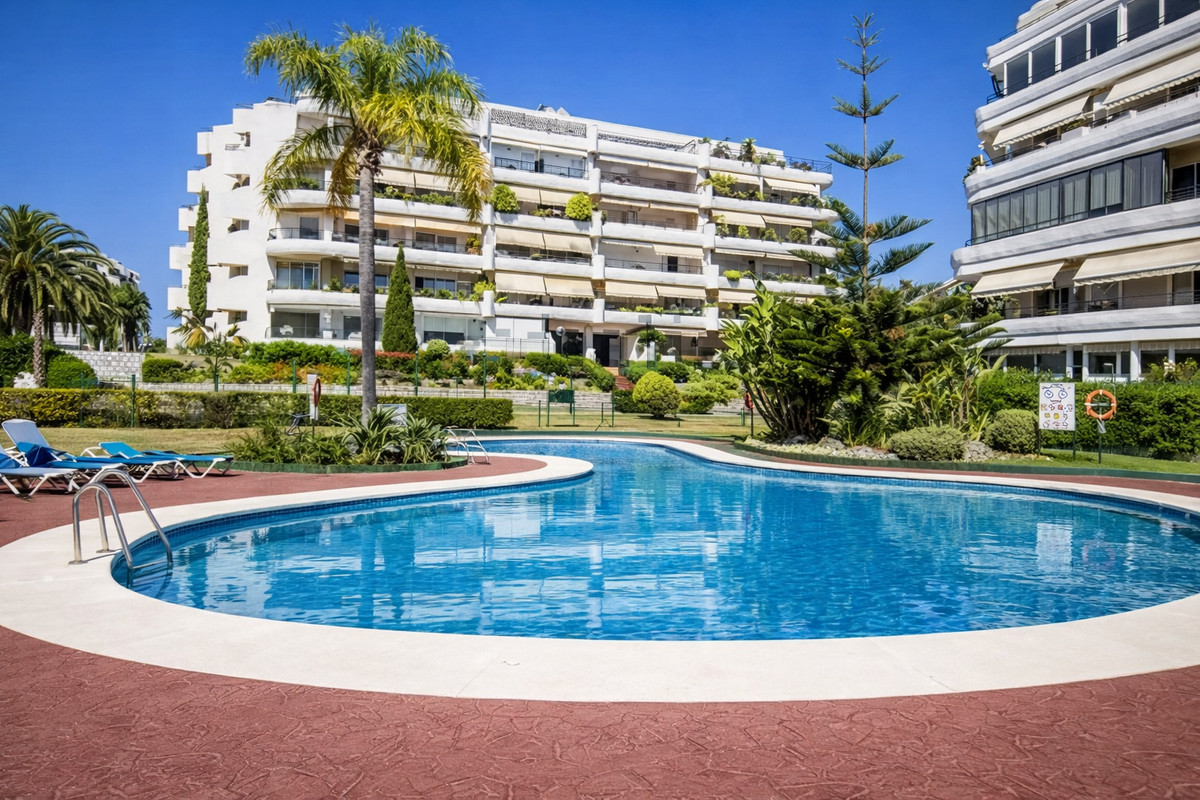 Appartement te koop in Guadalmina Alta | 2 slaapkamers H5264497