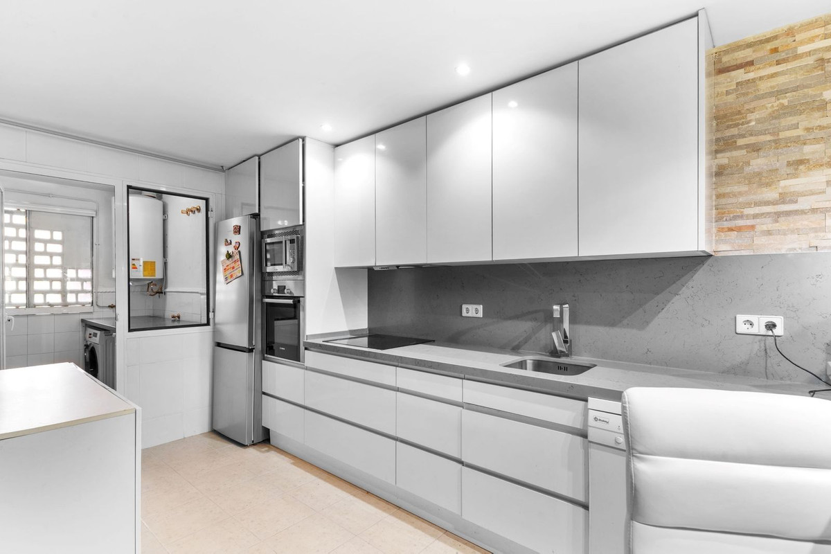 Appartement te koop in Guadalmina Alta | 2 slaapkamers H5288629