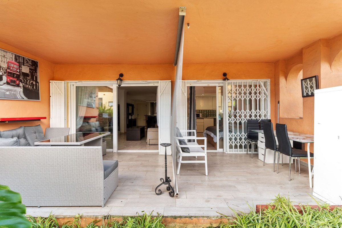 Appartement te koop in Guadalmina Alta | 2 slaapkamers H5288629