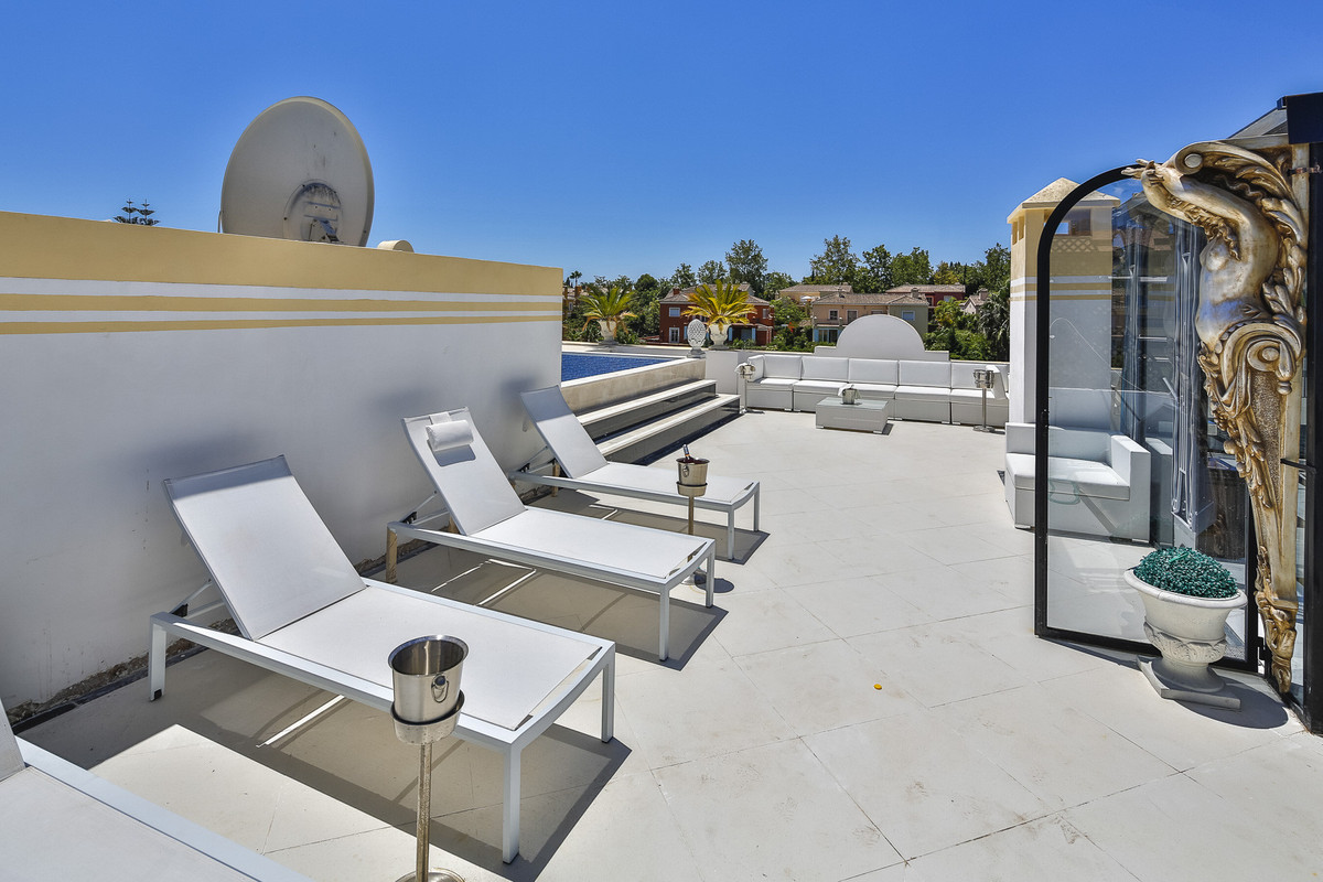 Appartement te koop in Guadalmina Alta | 3 slaapkamers H5305237