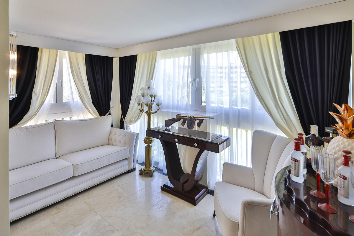 Appartement te koop in Guadalmina Alta | 3 slaapkamers H5305237