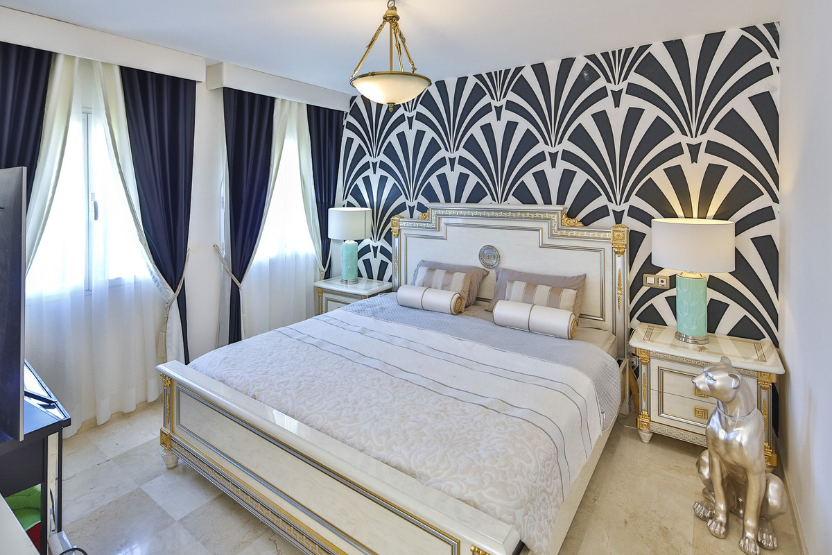 Appartement te koop in Guadalmina Alta | 3 slaapkamers H5305237