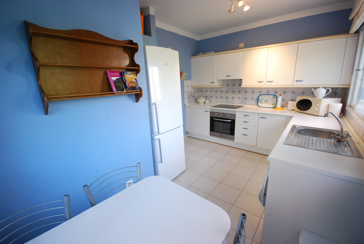 Appartement te koop in Guadalmina Alta | 2 slaapkamers H5325799