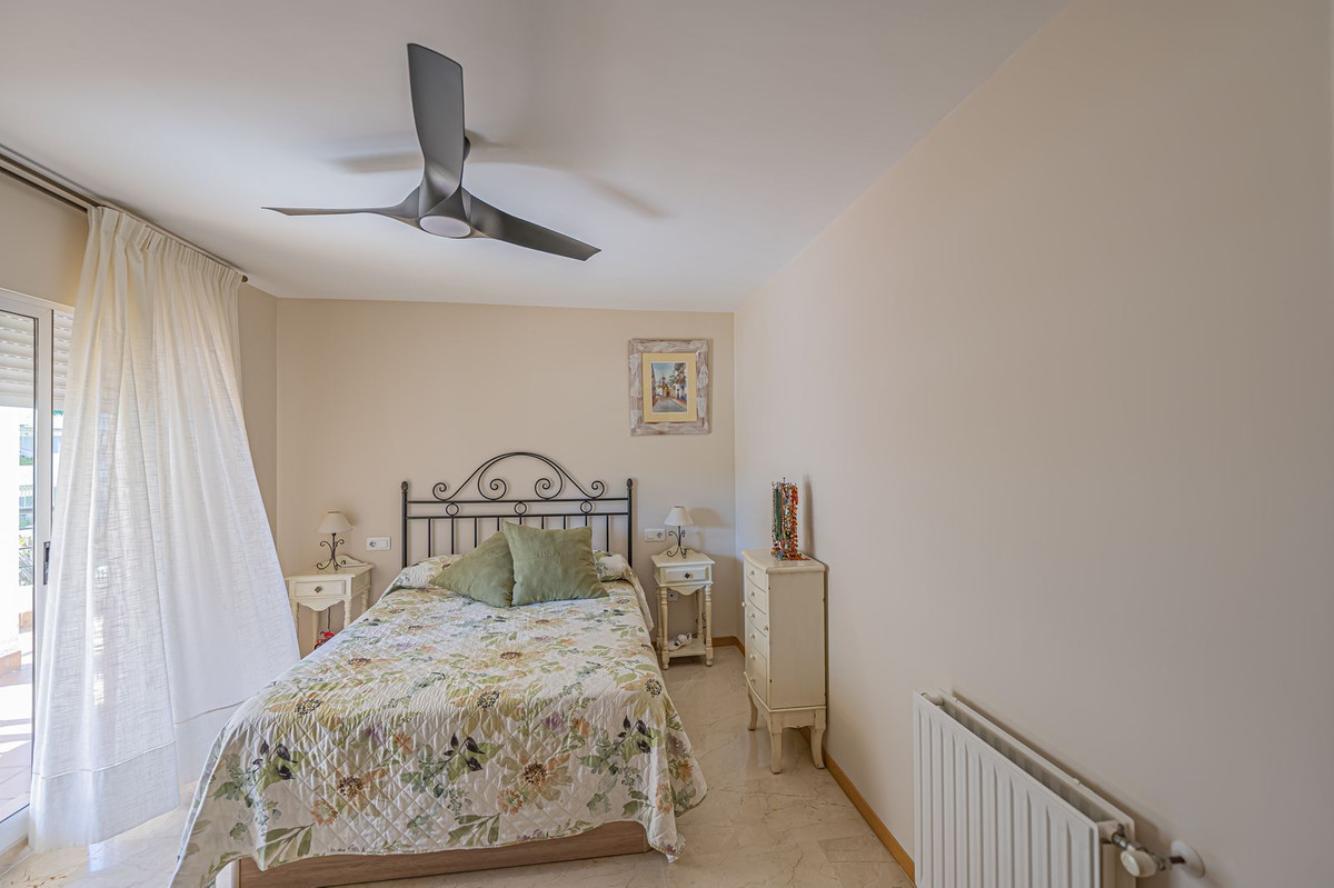Appartement te koop in Guadalmina Alta | 3 slaapkamers H5347318