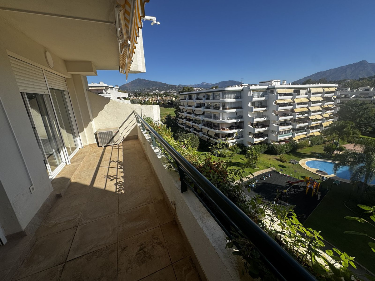 Appartement te koop in Guadalmina Alta | 3 slaapkamers H5368963