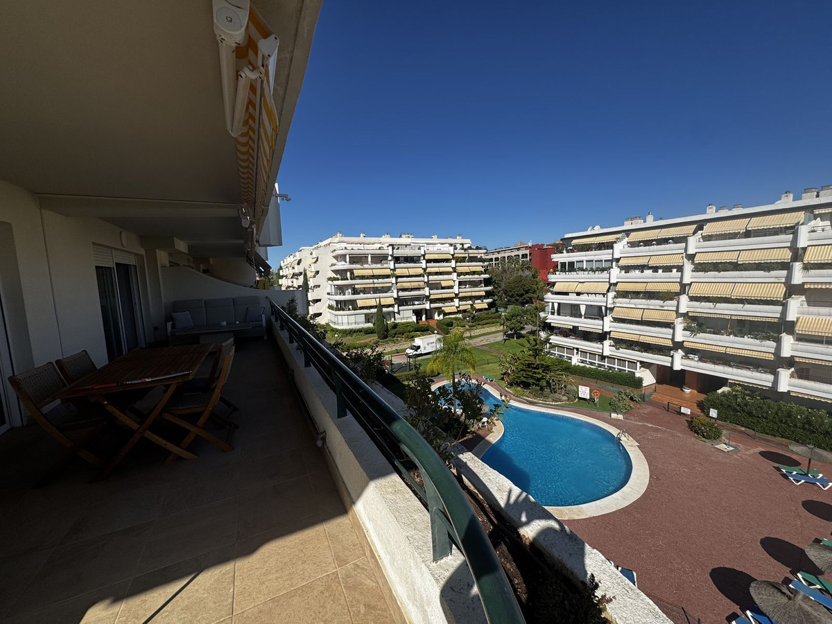 Appartement te koop in Guadalmina Alta | 3 slaapkamers H5368963