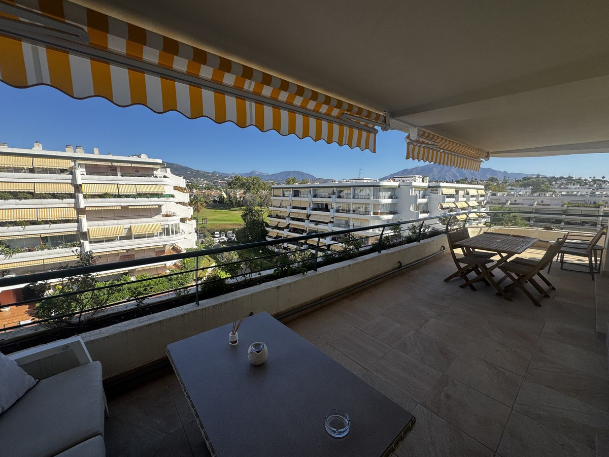 Appartement te koop in Guadalmina Alta | 3 slaapkamers H5368963