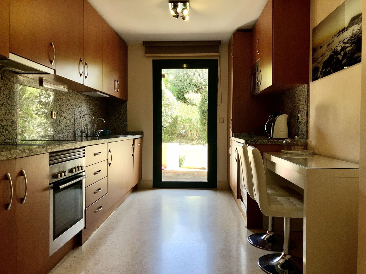 Appartement te koop in Guadalmina Alta | 3 slaapkamers H5371627