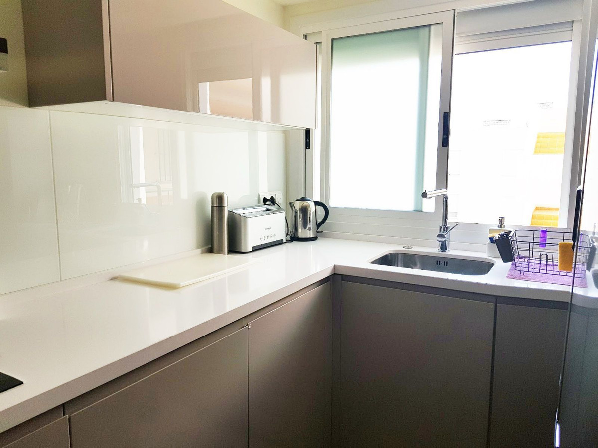 Appartement te koop in Guadalmina Alta | 2 slaapkamers H5374525