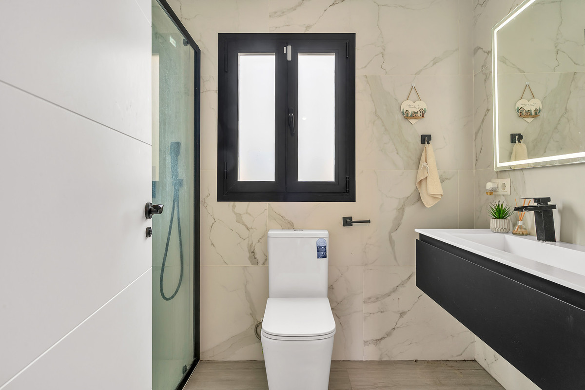 Appartement te koop in Guadalmina Alta | 4 slaapkamers H5393566