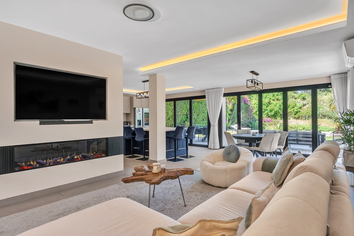 Appartement te koop in Guadalmina Alta | 4 slaapkamers H5393566