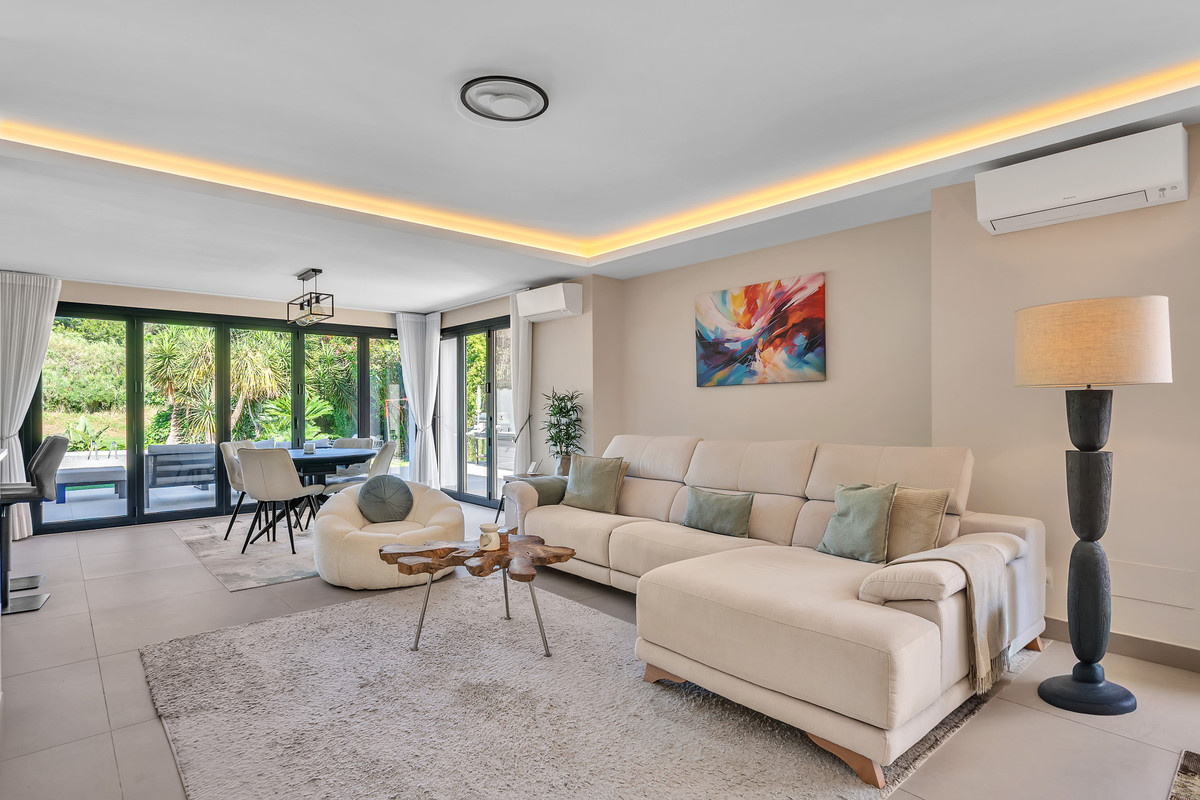 Appartement te koop in Guadalmina Alta | 4 slaapkamers H5393566