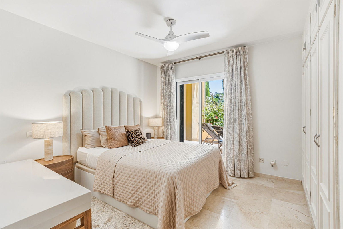 Appartement te koop in Guadalmina Alta | 2 slaapkamers H5438797