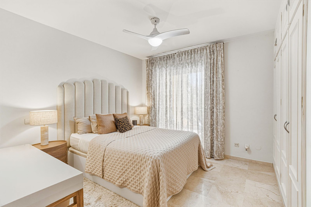 Appartement te koop in Guadalmina Alta | 2 slaapkamers H5438797