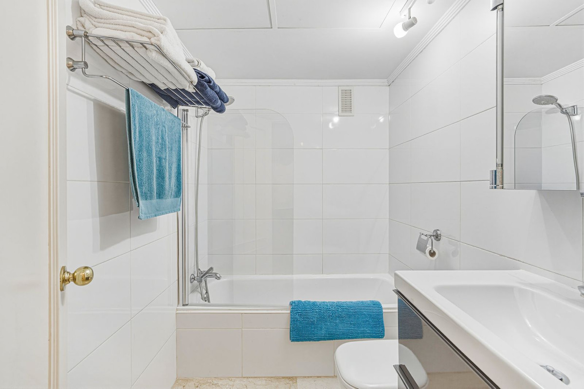 Appartement te koop in Guadalmina Alta | 2 slaapkamers H5438797