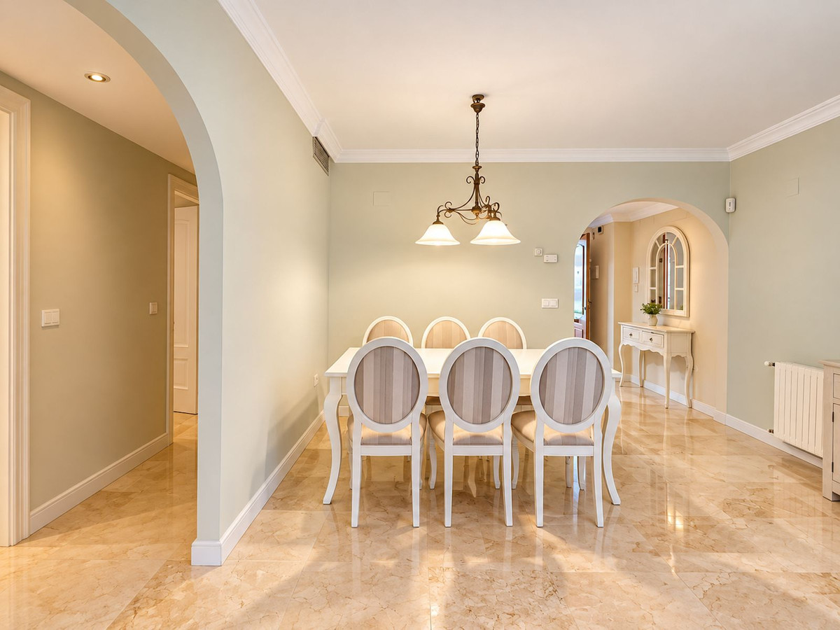 Appartement te koop in Guadalmina Alta | 2 slaapkamers H5519740
