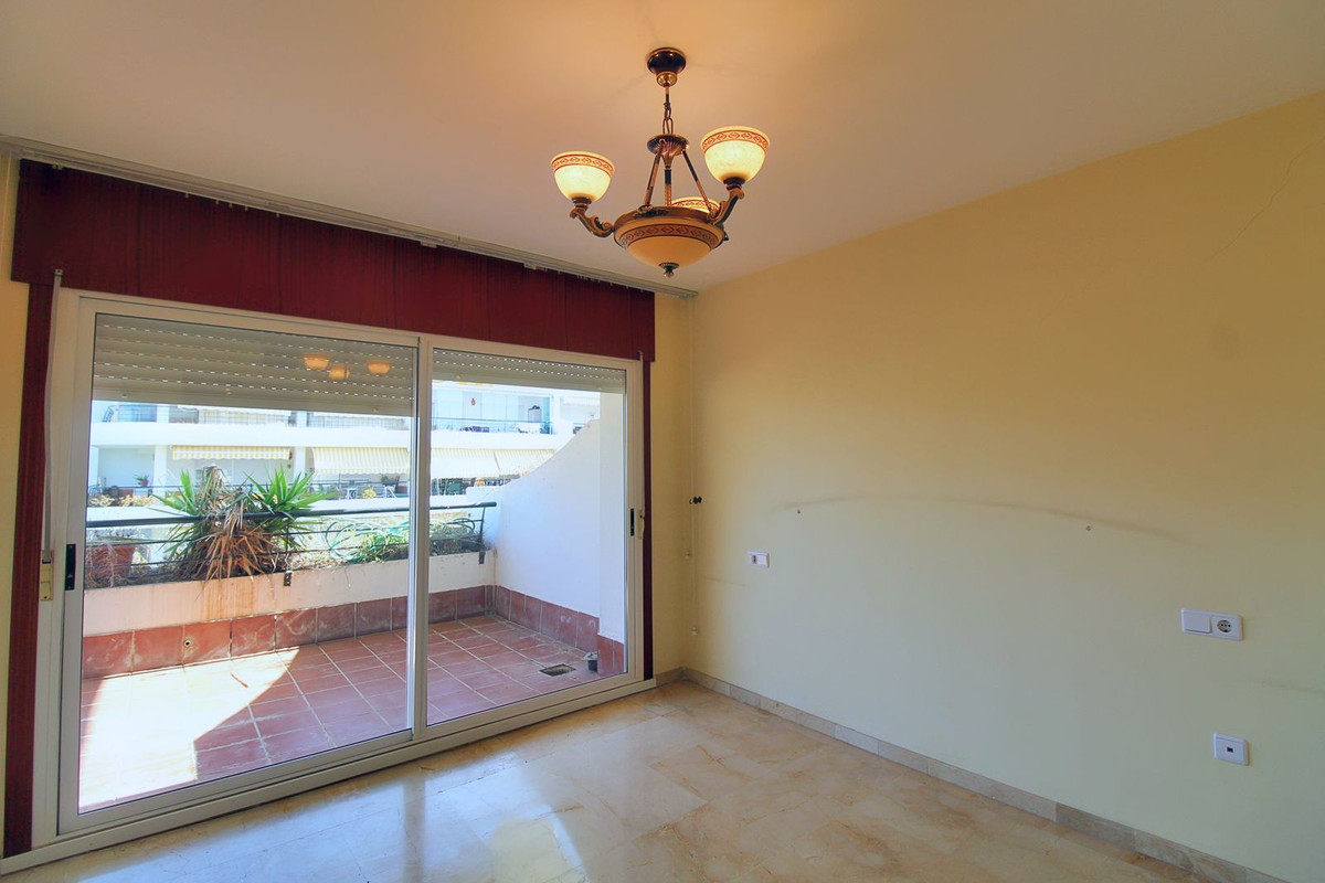 Appartement te koop in Guadalmina Alta | 2 slaapkamers H5526712