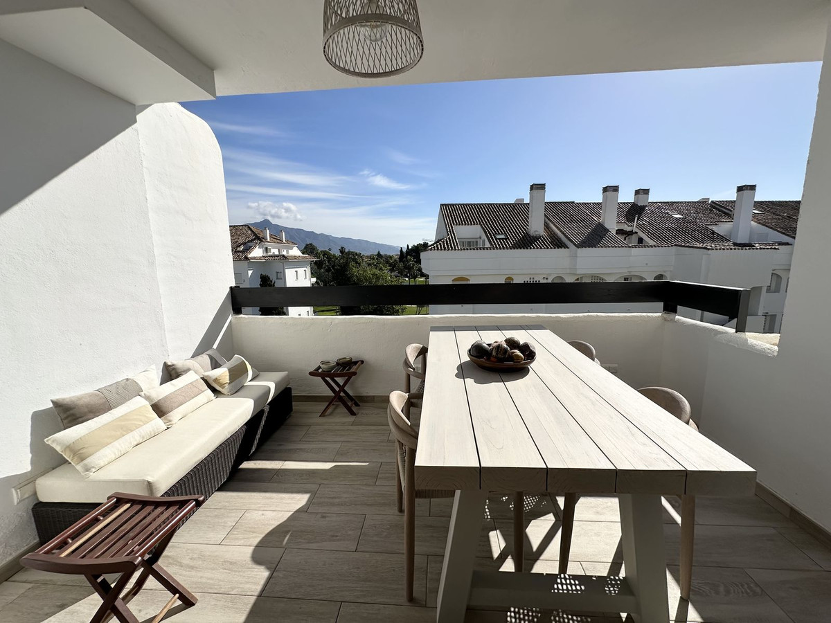 Penthouse in Guadalmina Baja-18