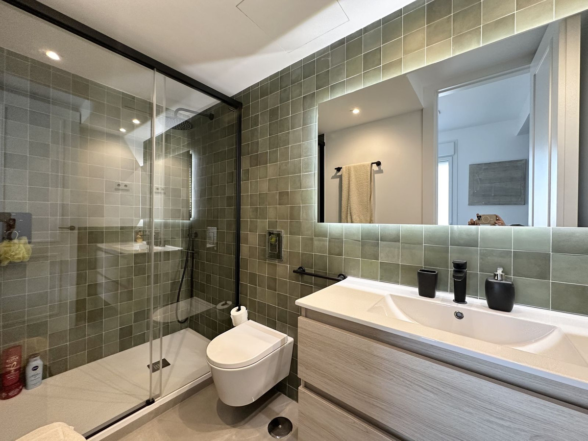 Penthouse in Guadalmina Baja-36