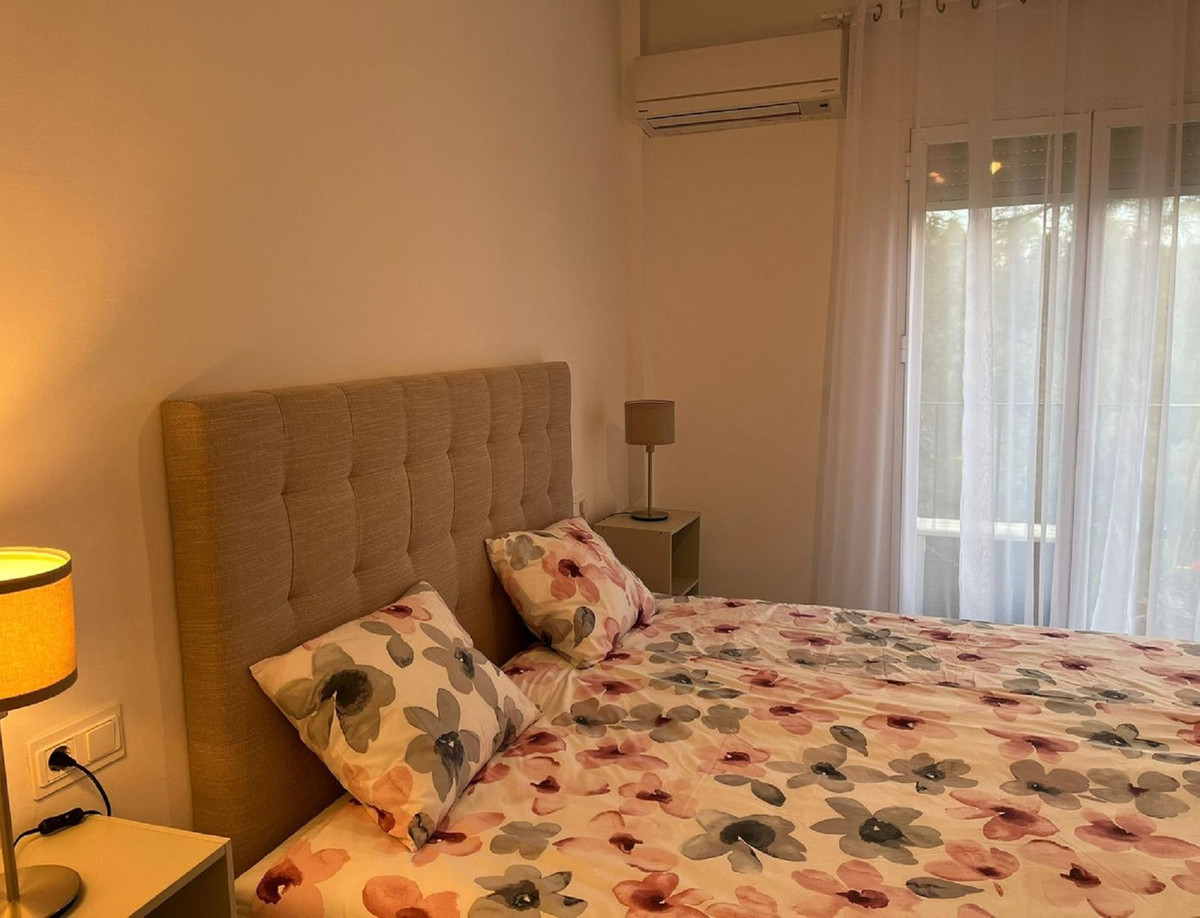 Tussenverdieping Appartement in Guadalmina Baja-9