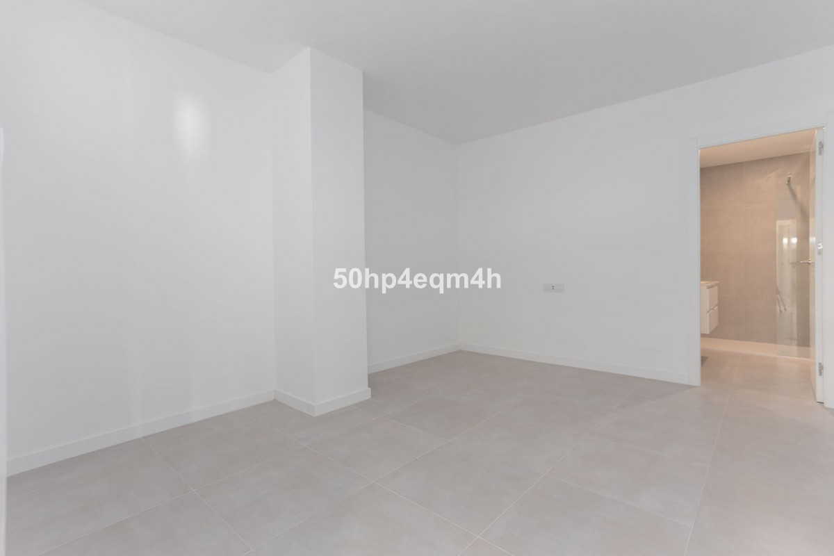 Appartement te koop in Guadalmina Baja | 4 slaapkamers H5060710