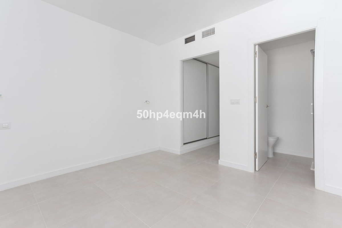 Appartement te koop in Guadalmina Baja | 4 slaapkamers H5060710