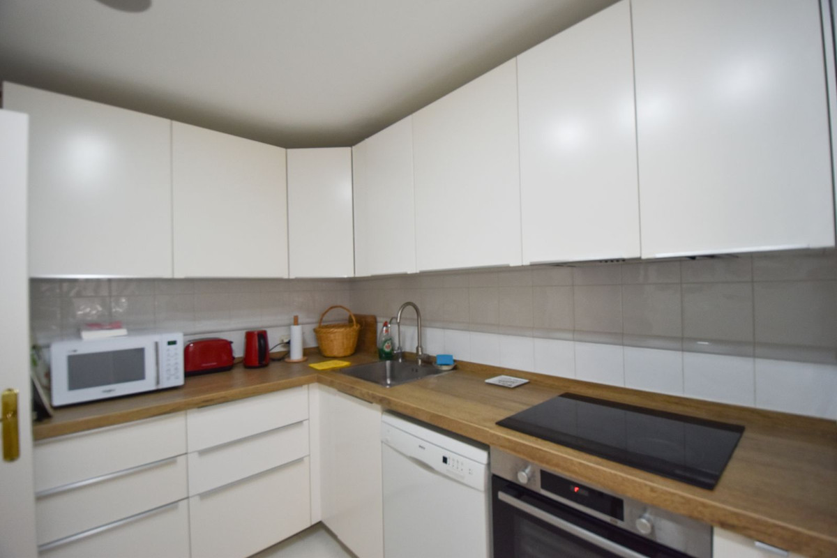 Appartement te koop in Guadalmina Baja | 3 slaapkamers H5076835