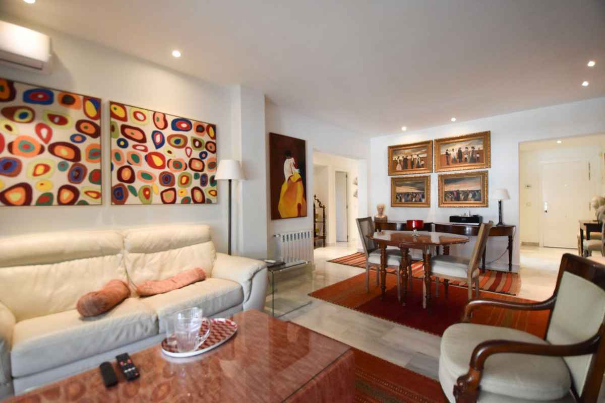 Appartement te koop in Guadalmina Baja | 3 slaapkamers H5076835