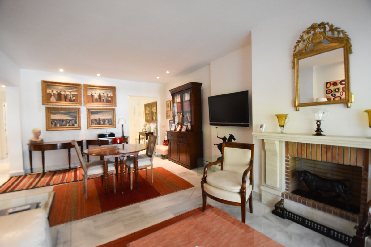 Appartement te koop in Guadalmina Baja | 3 slaapkamers H5076835