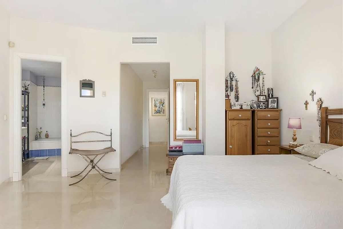 Appartement te koop in Guadalmina Baja | 2 slaapkamers H5120866