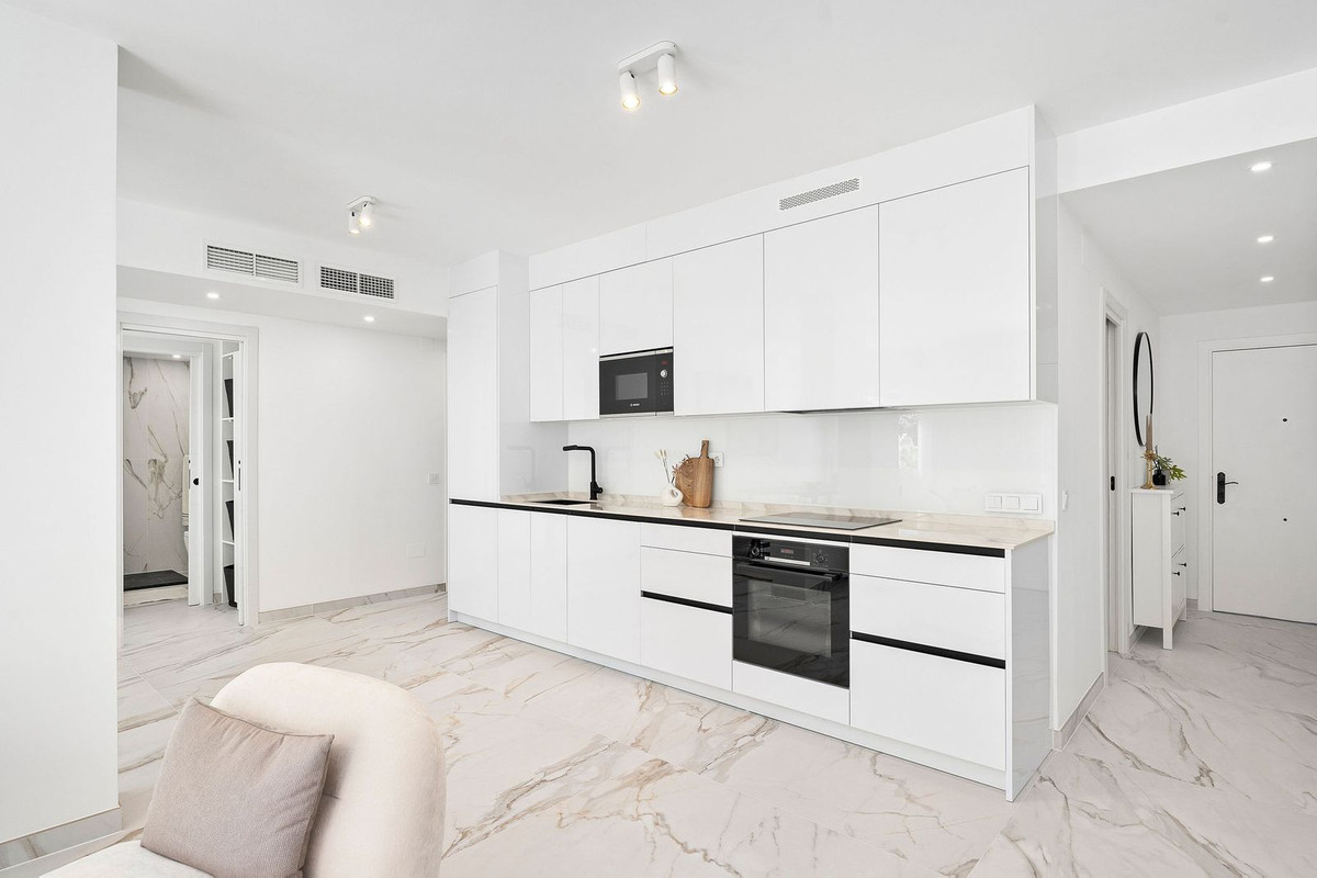 Appartement te koop in Guadalmina Baja | 3 slaapkamers H5125243
