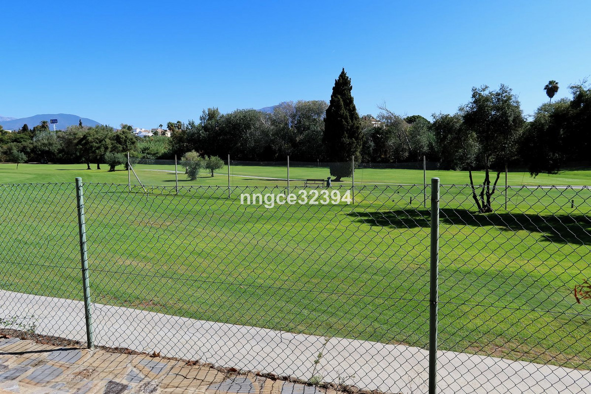 Appartement te koop in Guadalmina Baja | 5 slaapkamers H5148277