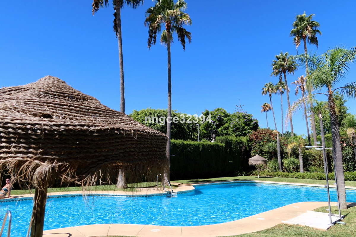 Appartement te koop in Guadalmina Baja | 5 slaapkamers H5148277