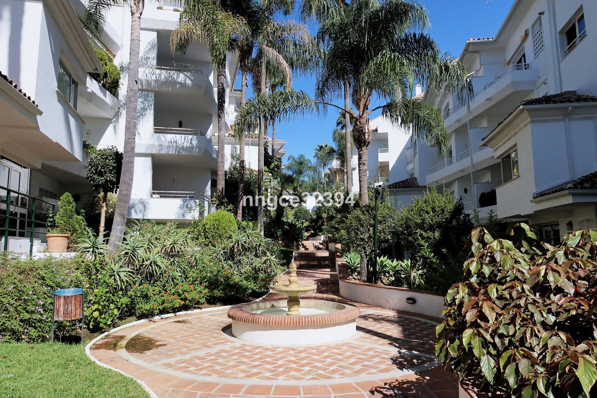 Appartement te koop in Guadalmina Baja | 5 slaapkamers H5148277
