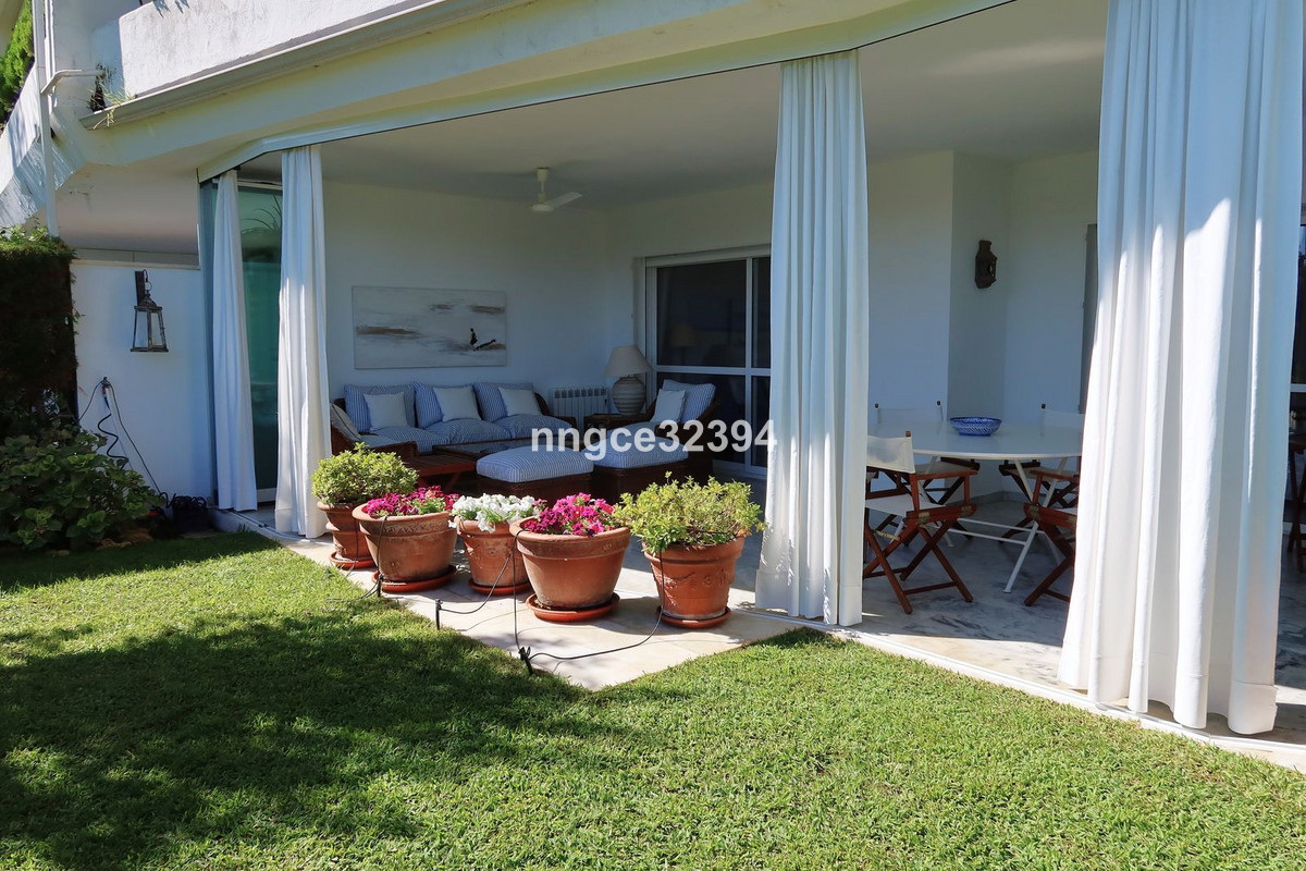 Appartement te koop in Guadalmina Baja | 5 slaapkamers H5148277