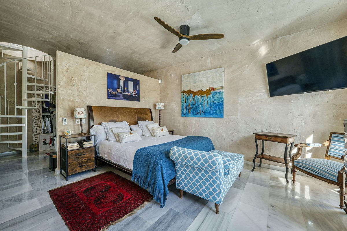 Property main view 36