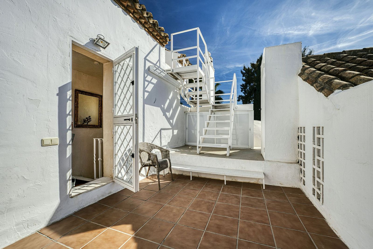 Property main view 44