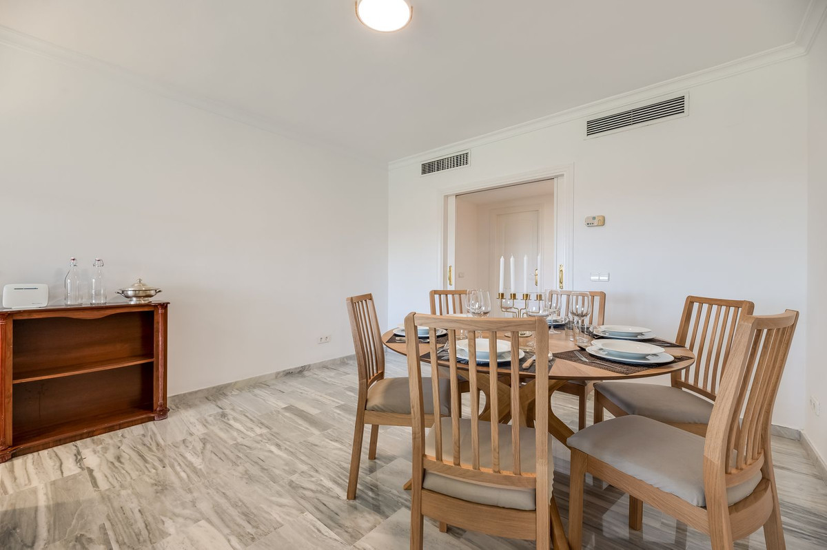 Appartement te koop in Guadalmina Baja | 3 slaapkamers H5222326