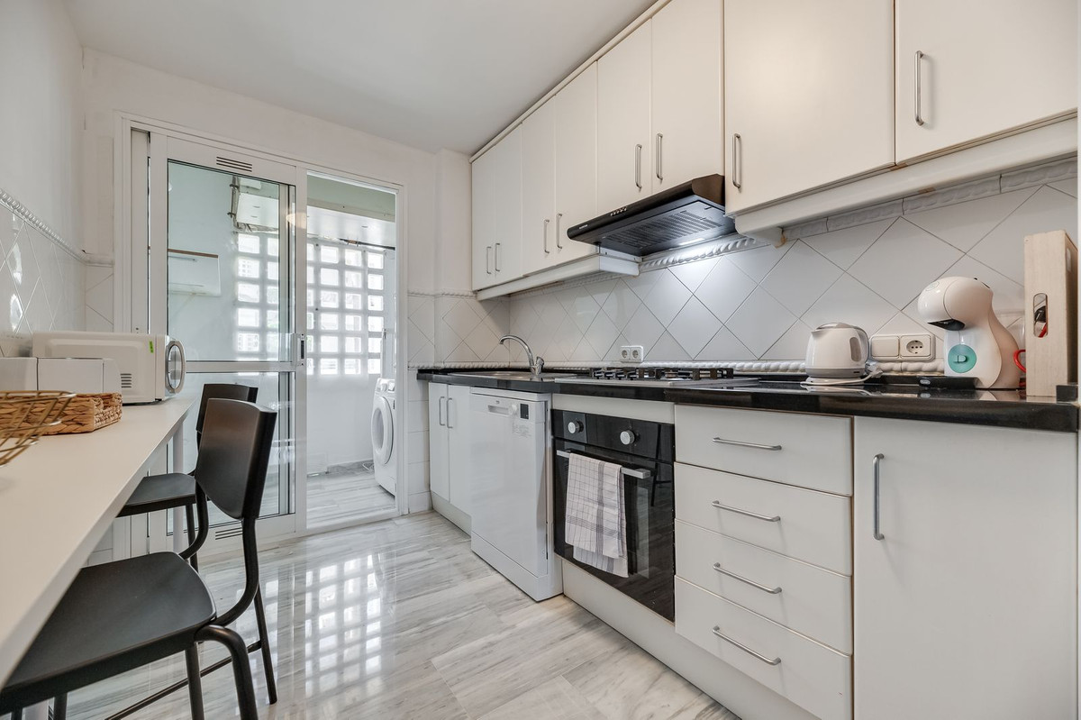 Appartement te koop in Guadalmina Baja | 3 slaapkamers H5222326