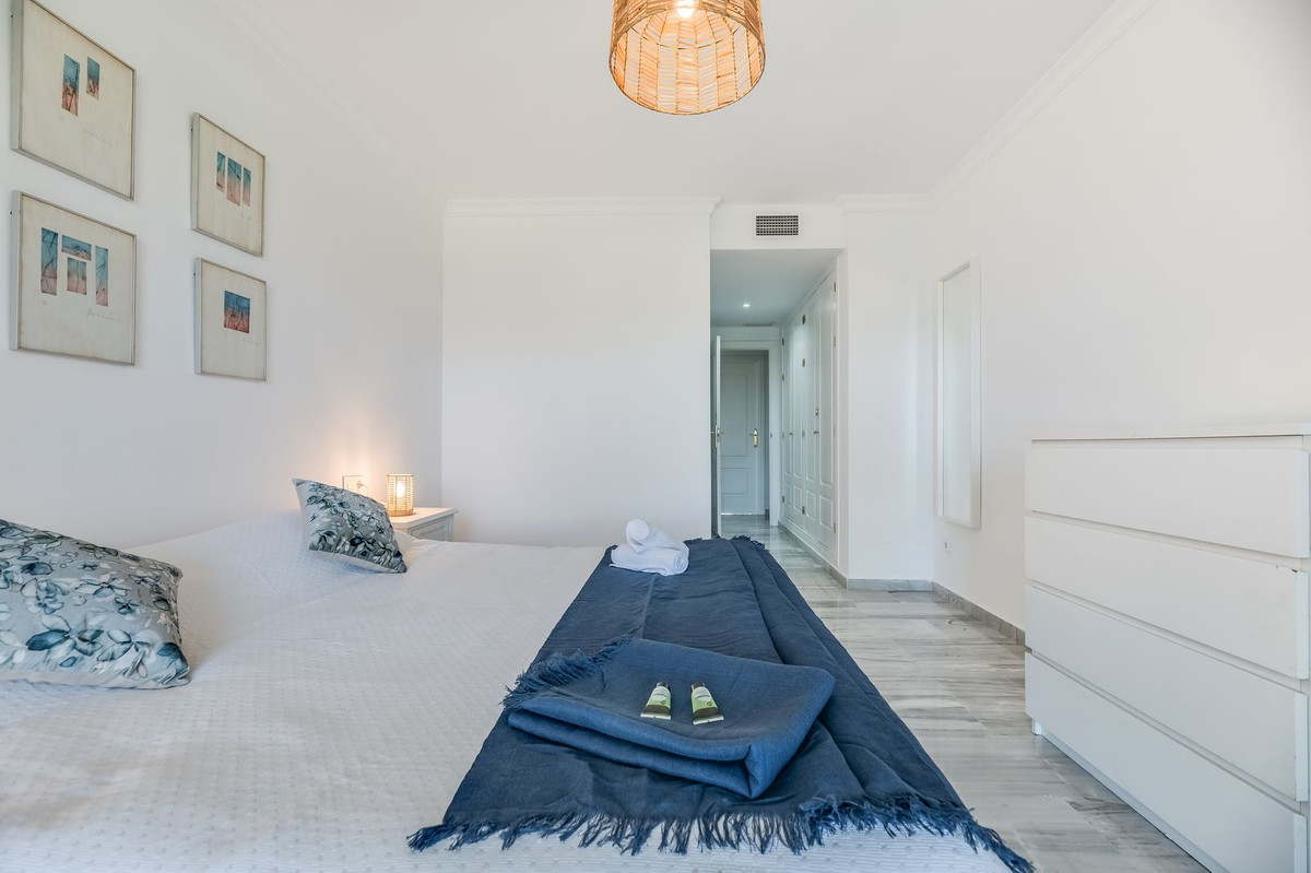 Appartement te koop in Guadalmina Baja | 3 slaapkamers H5222326